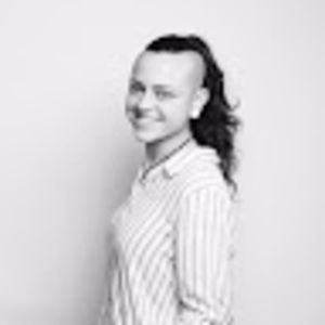 Meet your Posher, Alesha